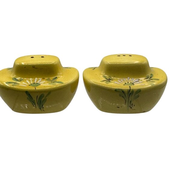 Vintage Yellow Ceramic Salt & Pepper Shakers With Hand Painted Daisy Design - Picture 4 of 5